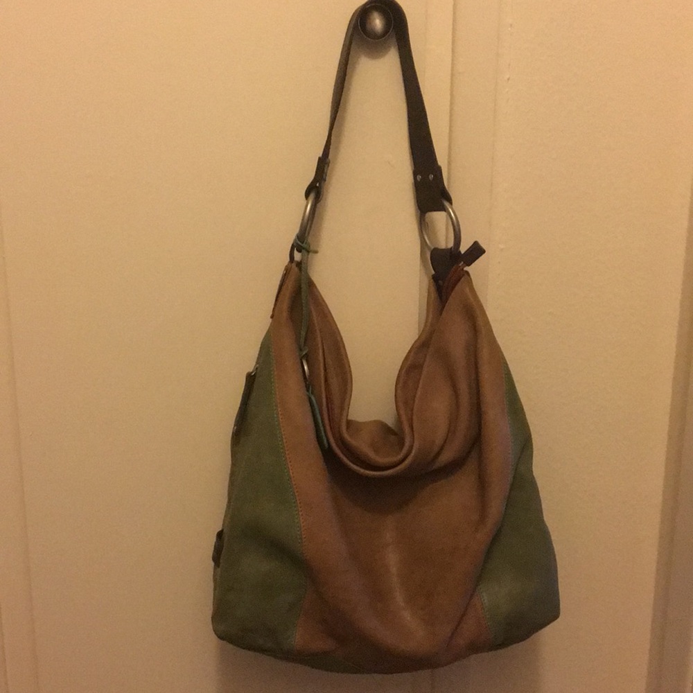Ellington Hobo Bag